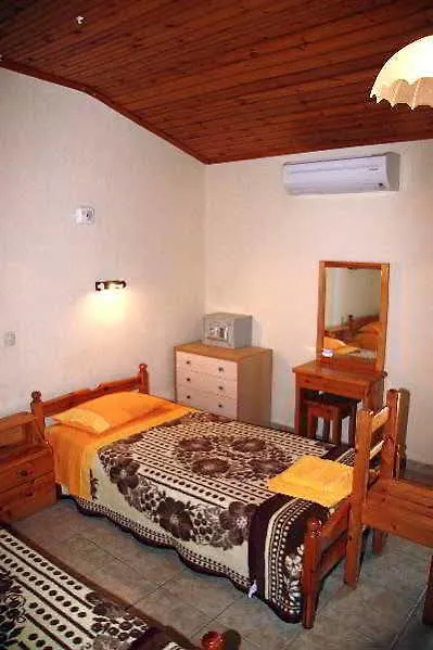 Eleni Studios Βλαχάτα Ξενοδοχείο με διαμερίσματα